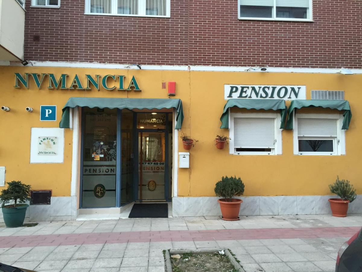 Alojamiento Numancia Pension Burgos Exterior photo